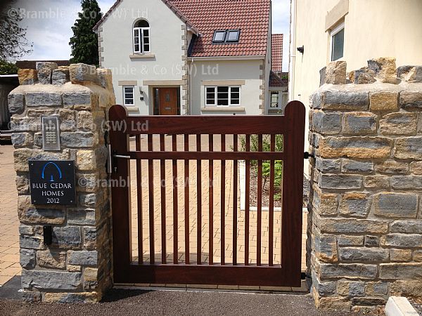 Bespoke wooden side gate, Wrington, Bristol